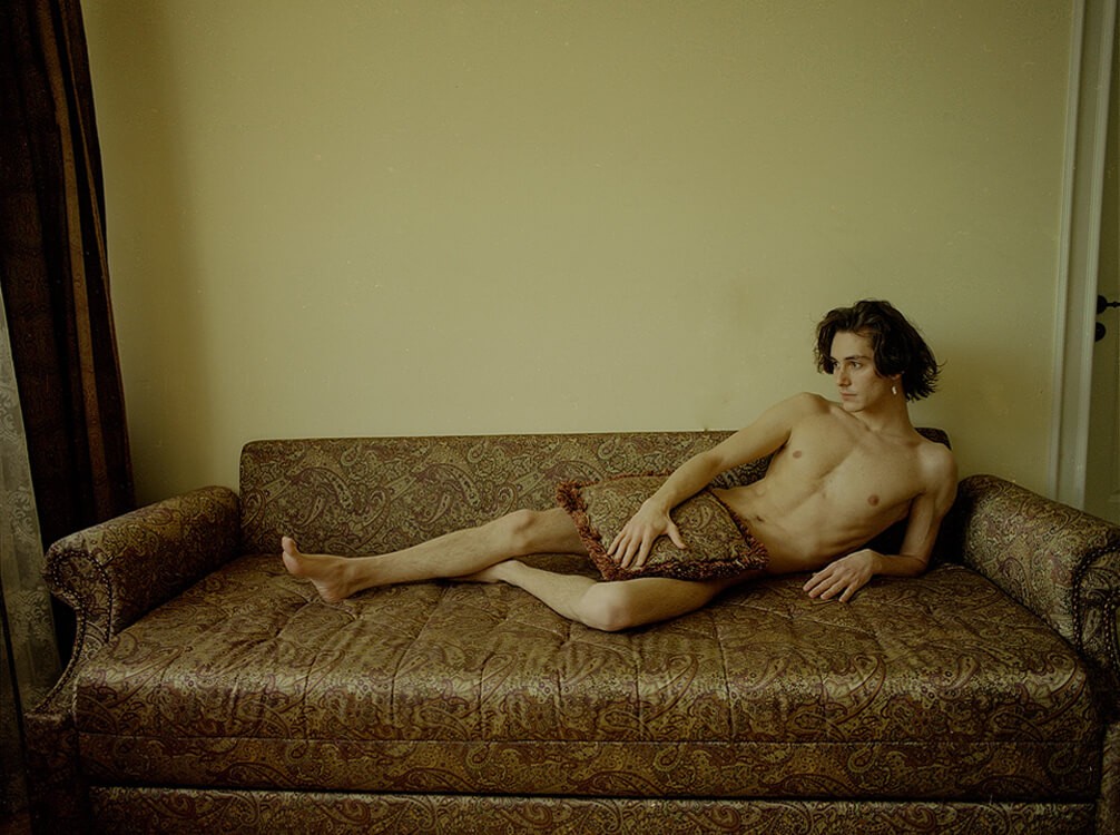 Between innocence and rationality: Russian Artist Eva Slovak