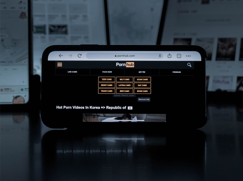 Pornhub photographed by Shane Uchi for SISEA