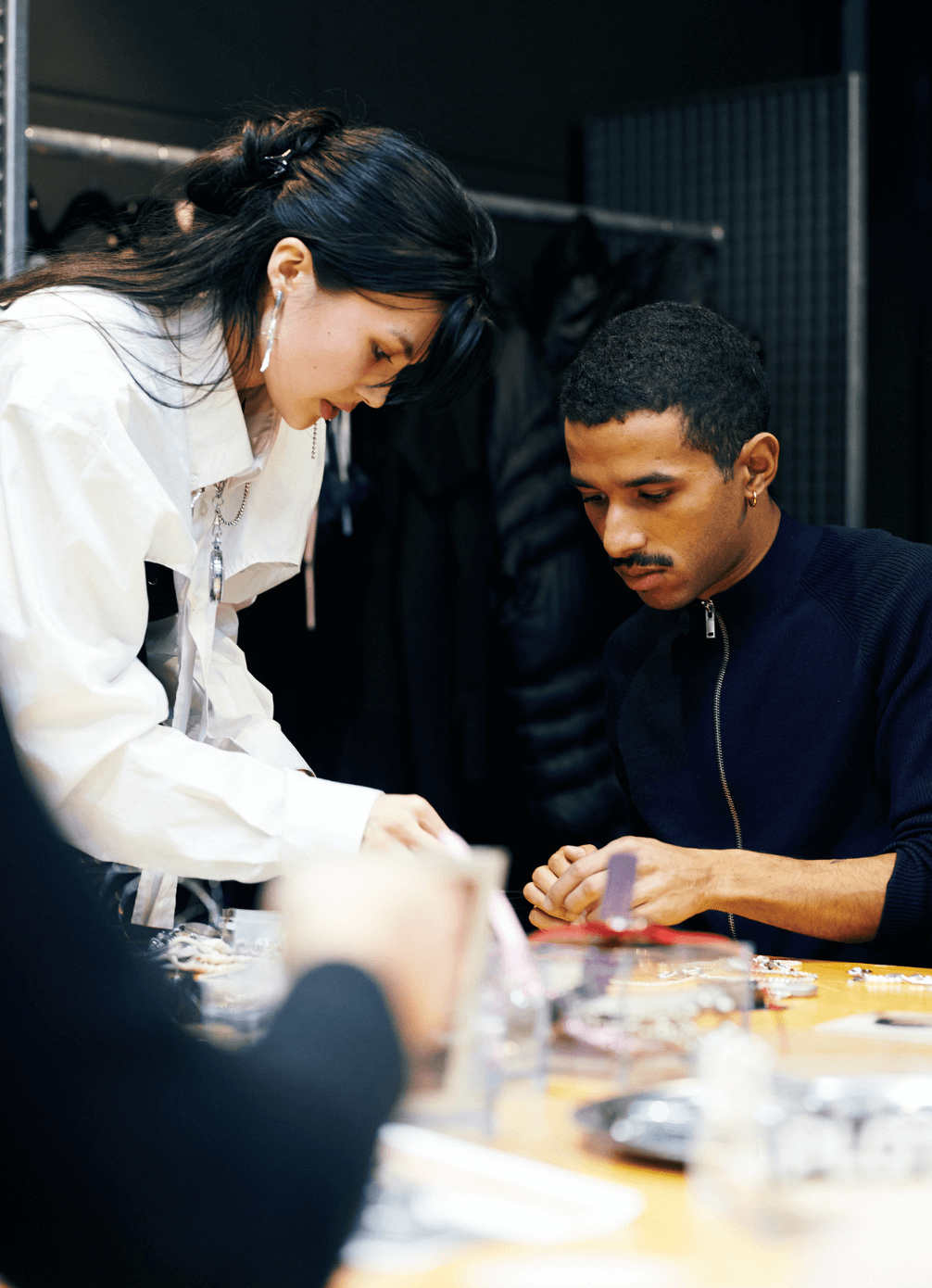 chainmail and metal jewelry teacher