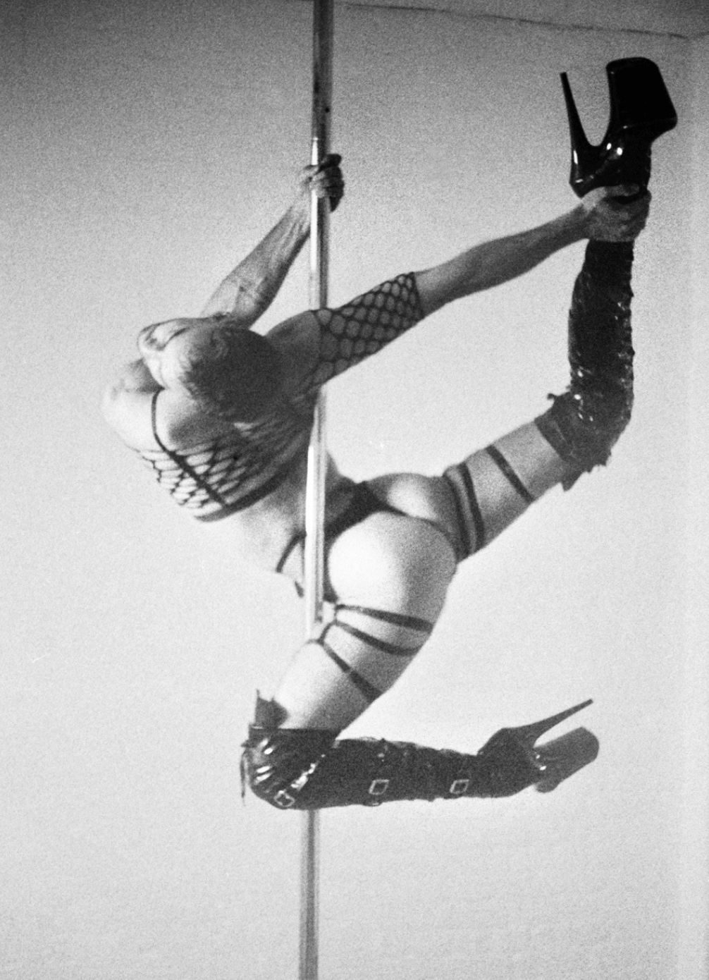 bitch, i'm soft Robyn Robin pole dancing artivist